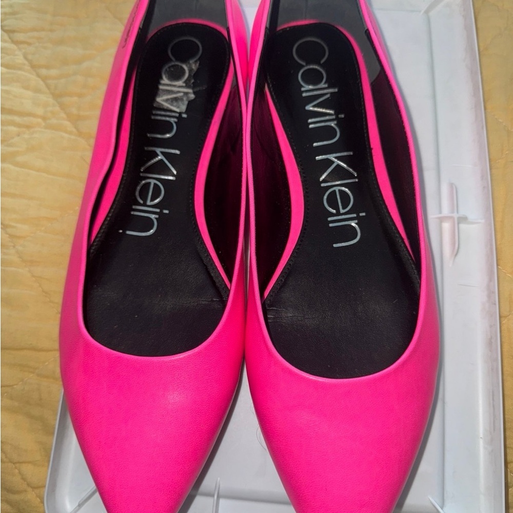Calvin Klein Women's Pink Pumps